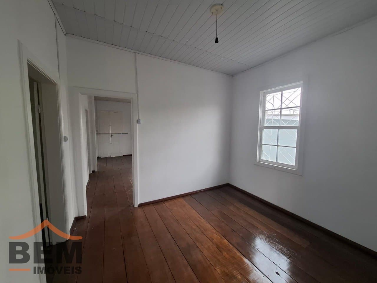 Casa Comercial para alugar no bairro São João, em Itajaí, com 130 m²