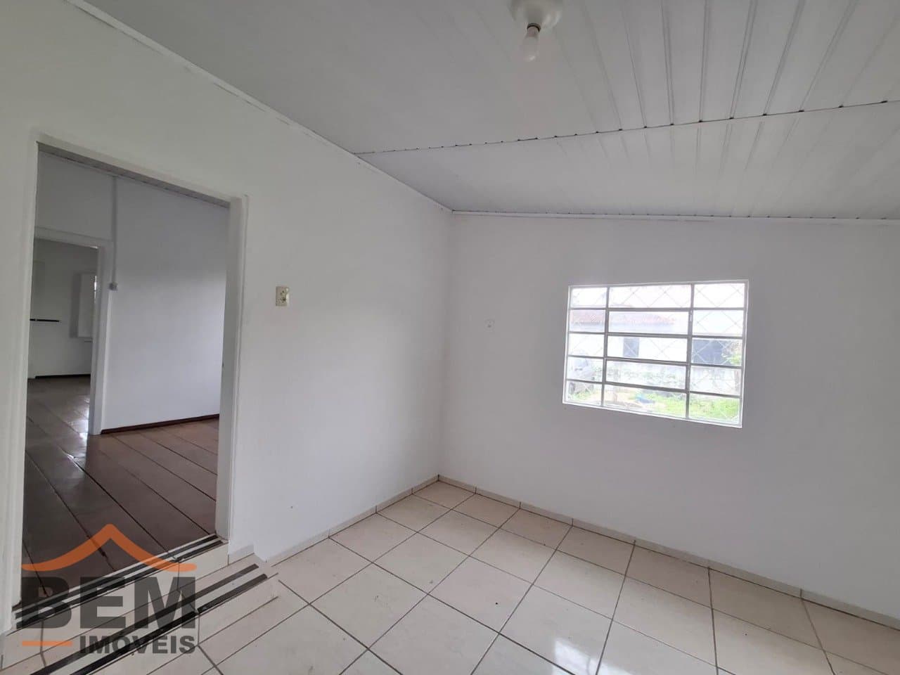 Casa Comercial para alugar no bairro São João, em Itajaí, com 130 m²