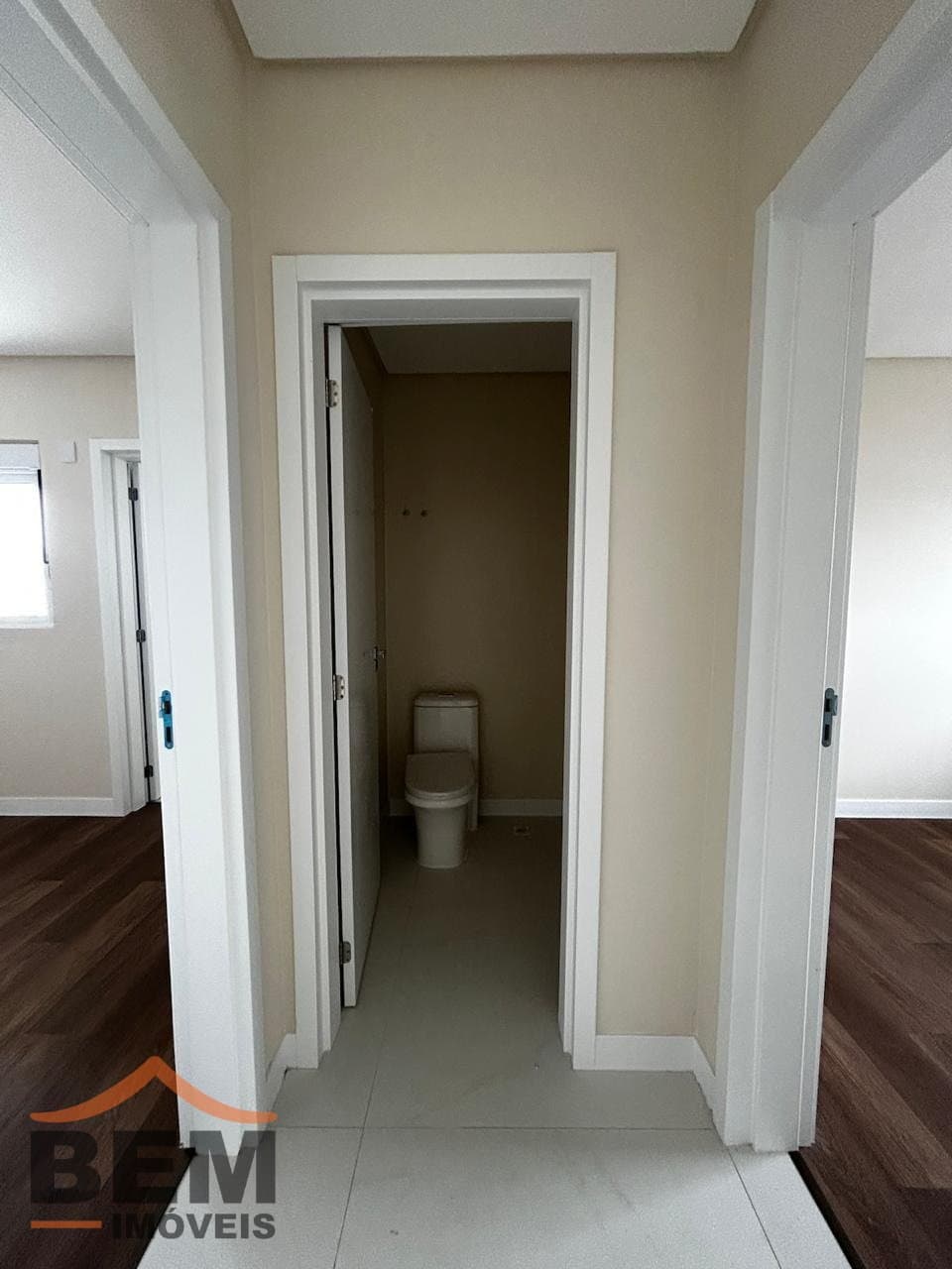 Apartamento para venda no bairro Centro em Itajaí, com 80,95 m² e 02 suítes