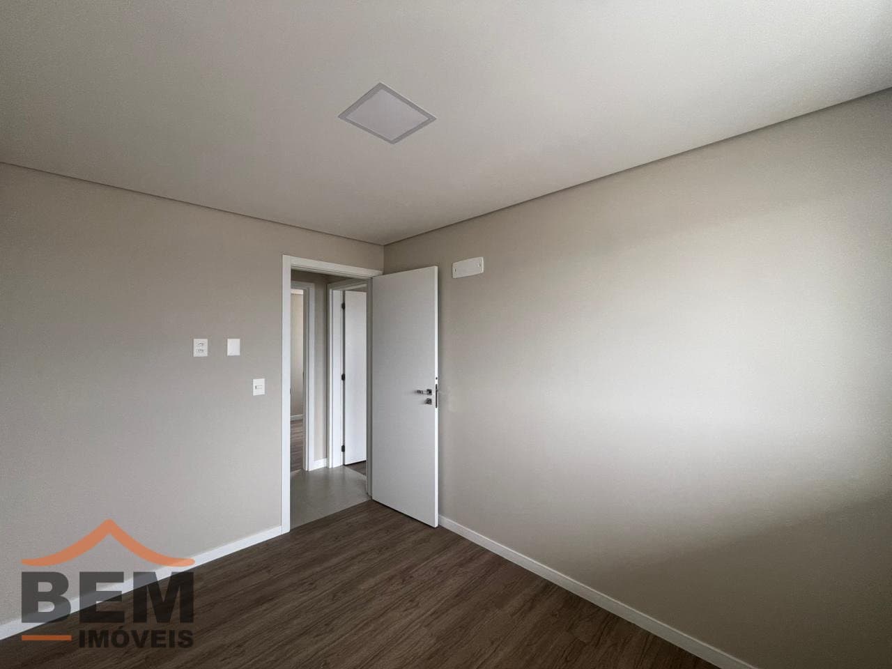 Apartamento para alugar com 2 quartos e 86 m² no bairro São João, em Itajaí