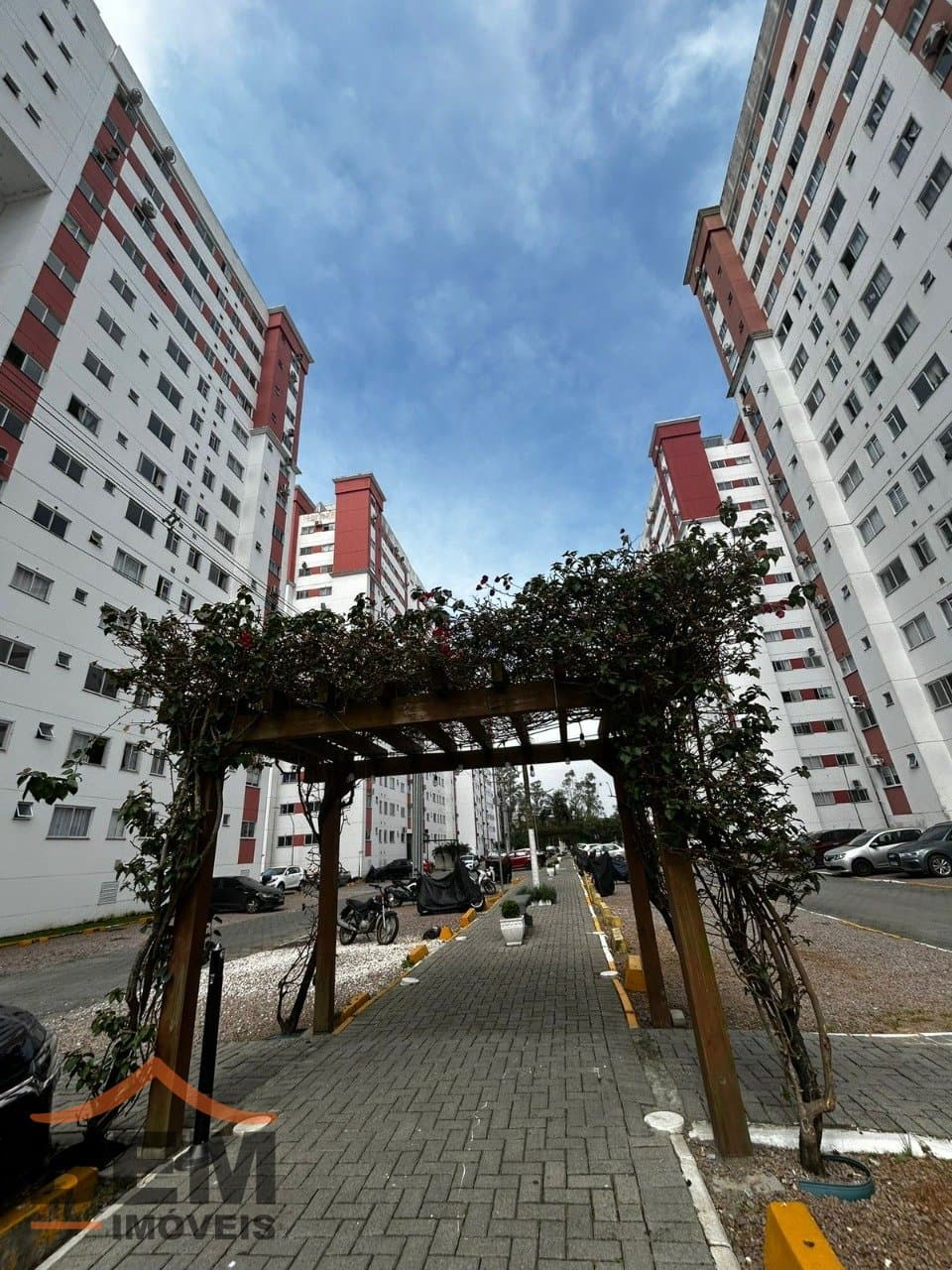 Apartamento para venda no bairro Canhanduba em Itajaí, com 45 m² e 02 dormitórios