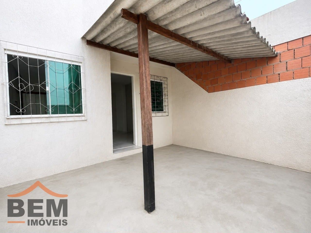 Apartamento para alugar com 2 quartos no bairro Santa Regina, em Itajaí