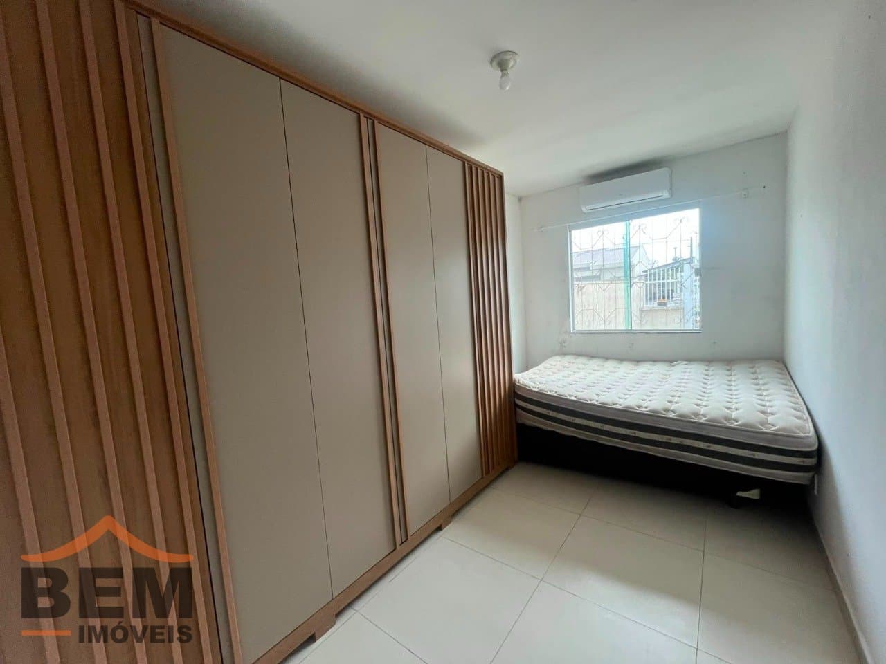 Apartamento para alugar com 2 quartos no bairro Santa Regina, em Itajaí