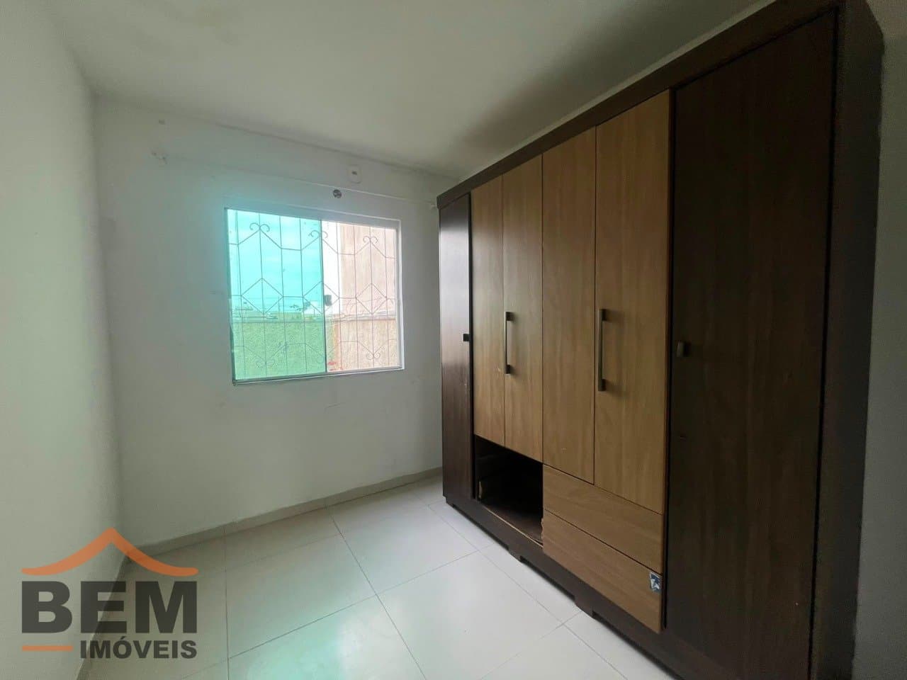 Apartamento para alugar com 2 quartos no bairro Santa Regina, em Itajaí