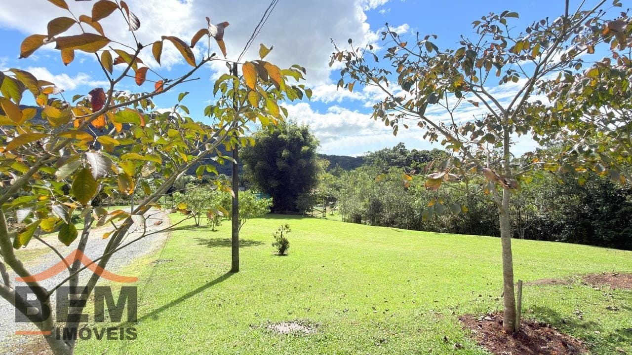 Sítio para venda no bairro Rio do Meio, em Itajaí, com 39.200 m².