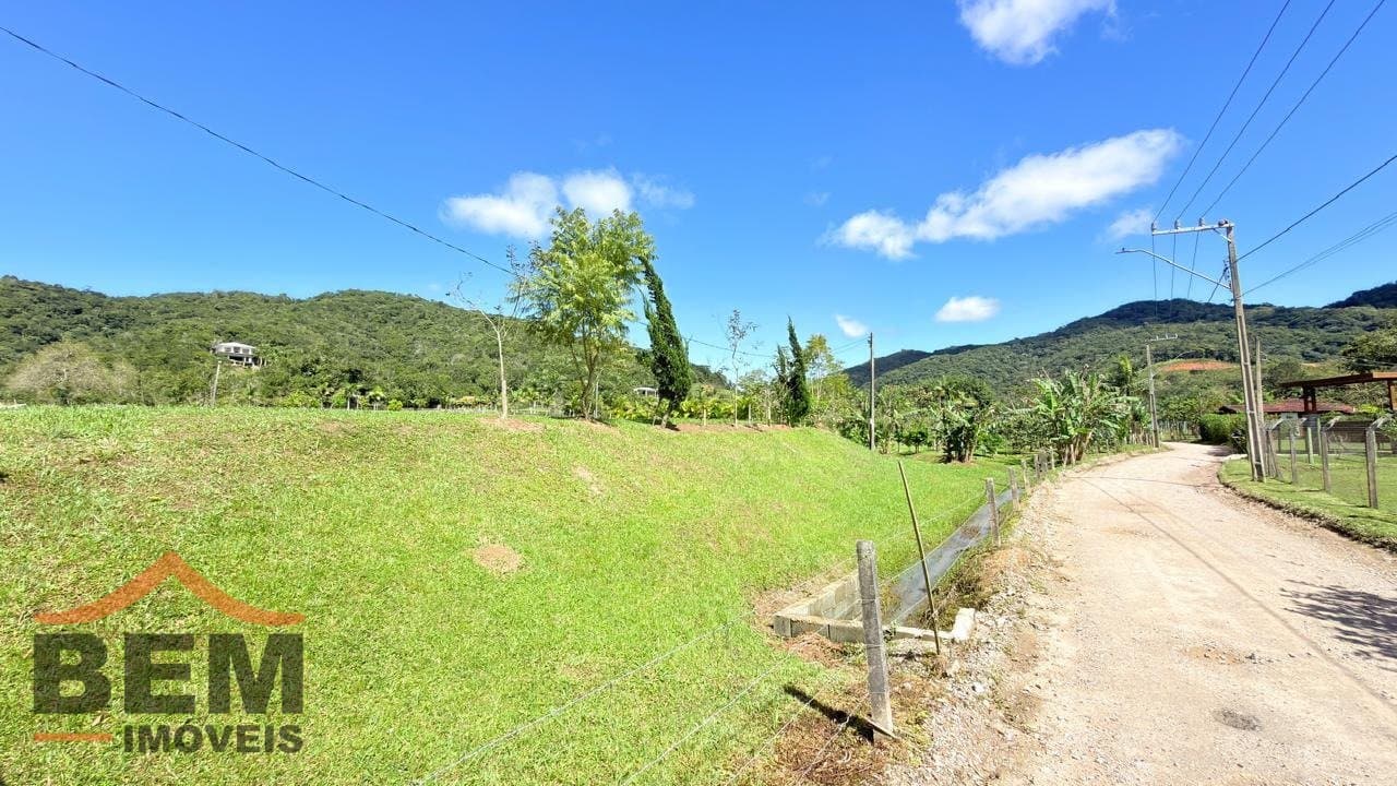 Sítio para venda no bairro Rio do Meio, em Itajaí, com 39.200 m².