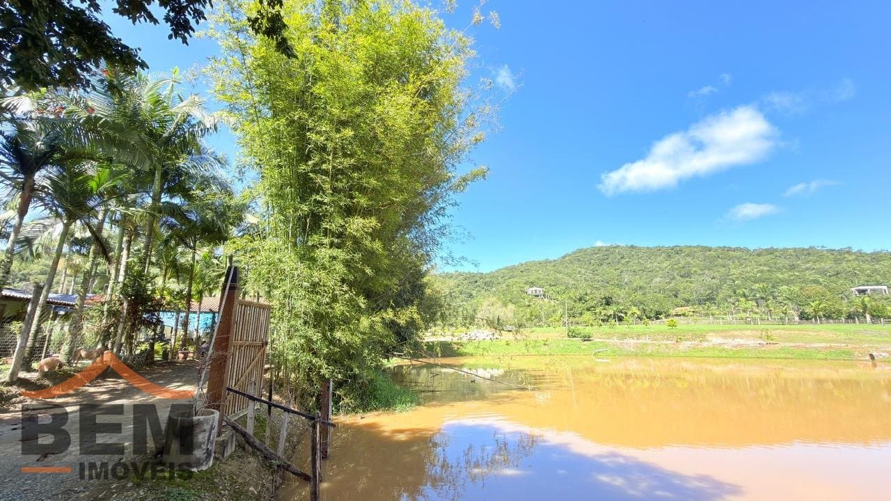 Sítio para venda no bairro Rio do Meio, em Itajaí, com 39.200 m².