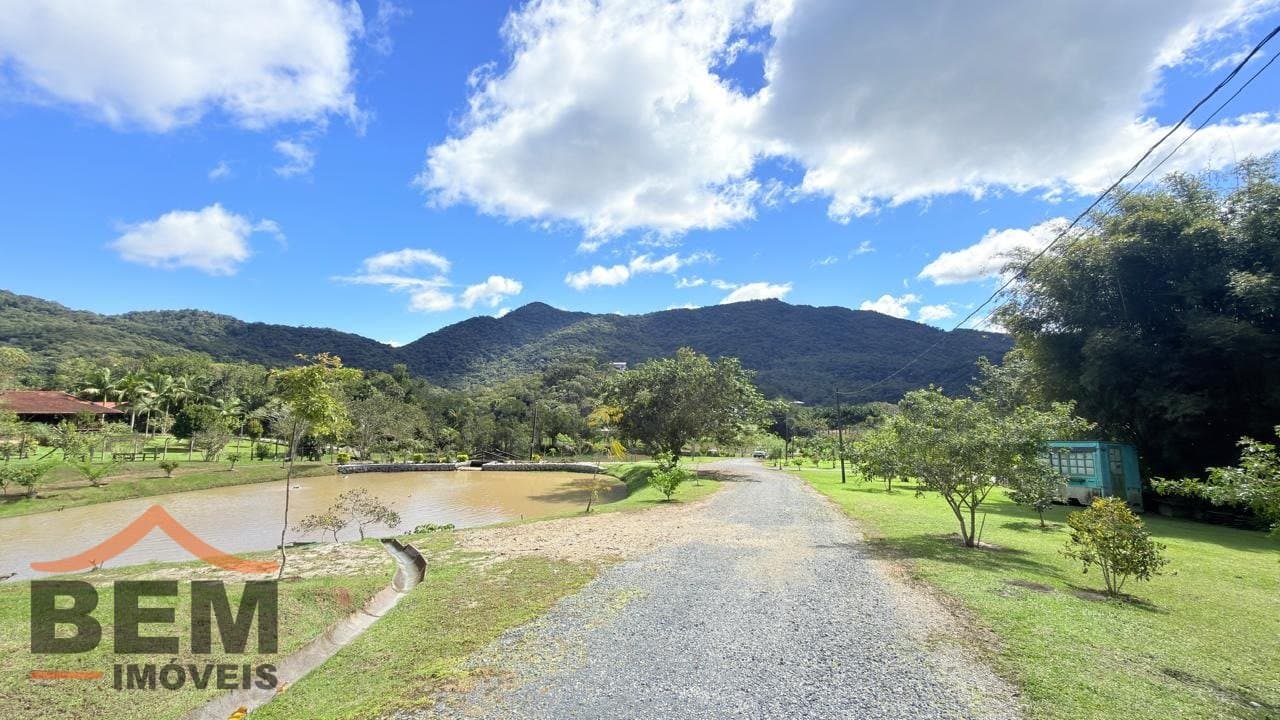 Sítio para venda no bairro Rio do Meio, em Itajaí, com 39.200 m².