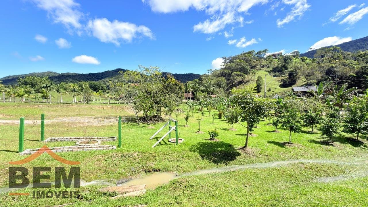 Sítio para venda no bairro Rio do Meio, em Itajaí, com 39.200 m².
