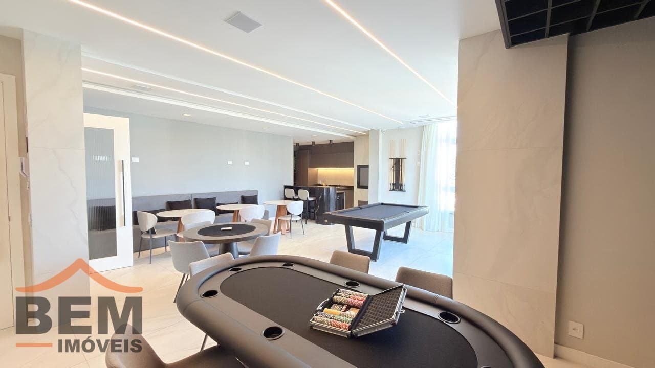 Apartamento para venda no bairro Fazendinha, em Itajaí, com 75m² e 2 quartos sendo 1 suíte.