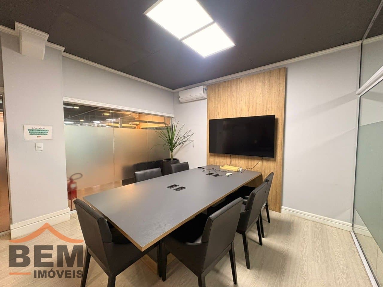 Sala comercial para locação com 60 m² no bairro Praia Brava, em Itajaí