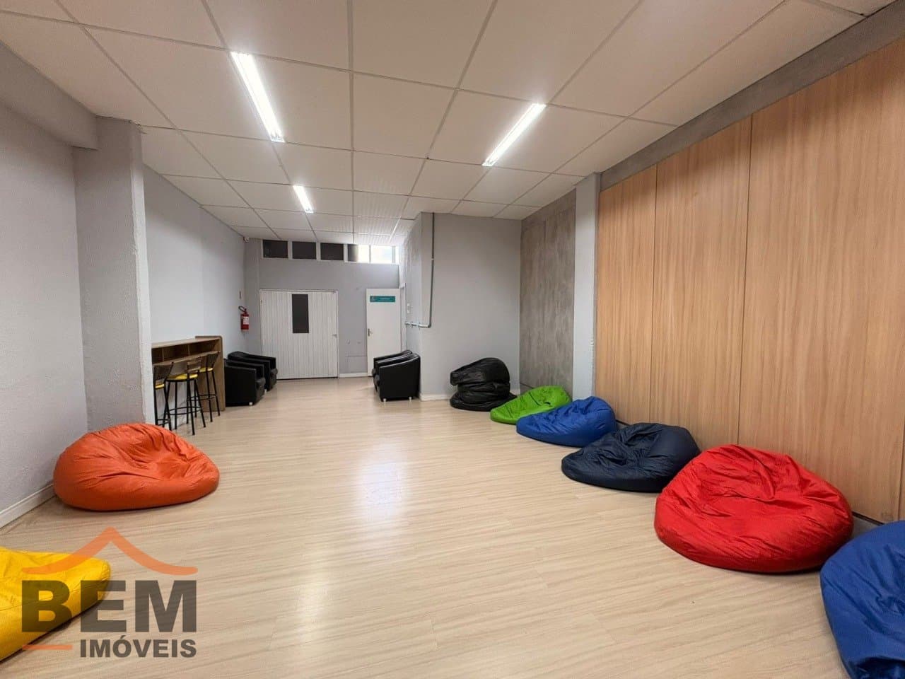Sala comercial para locação com 60 m² no bairro Praia Brava, em Itajaí