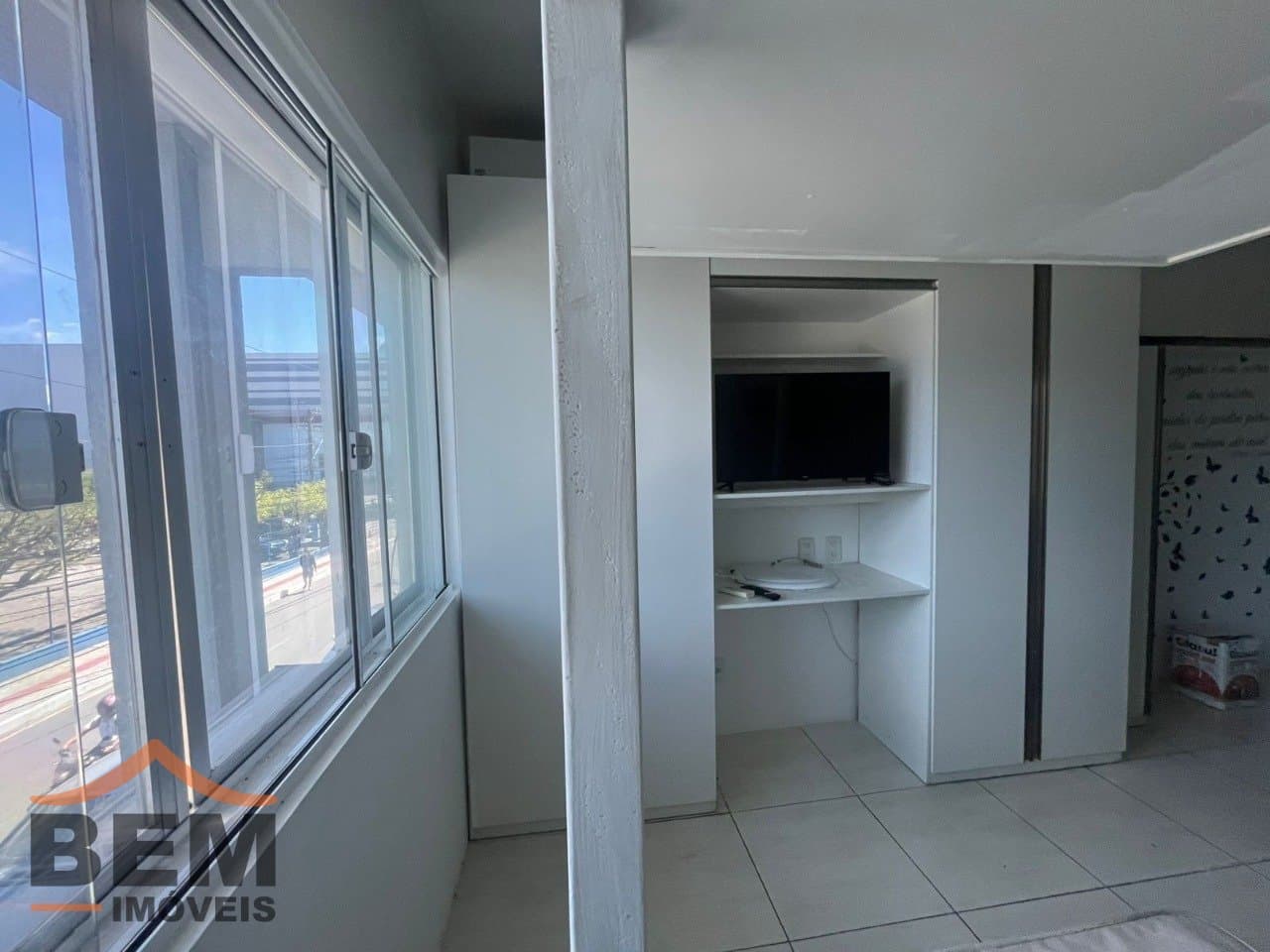 Kitnet para alugar com 1 quarto e 15 m² no bairro Estados, em Balneário Camboriú