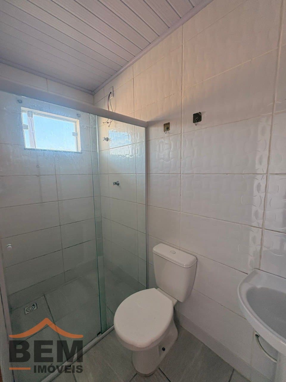 Kitnet para alugar com 1 quarto e 27 m² no bairro Santa Regina, em Itajaí