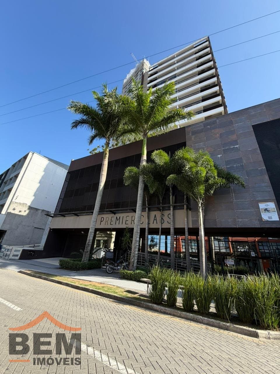 Apartamento para venda no bairro Centro em Itajaí com 64m² e 2 quartos sendo 1 suíte.