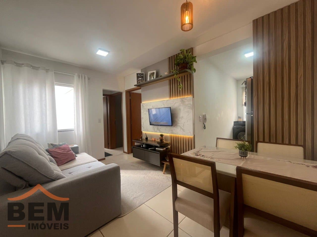 Apartamento para alugar com 2 quartos e 48 m² no bairro Itaipava, em Itajaí/SC.