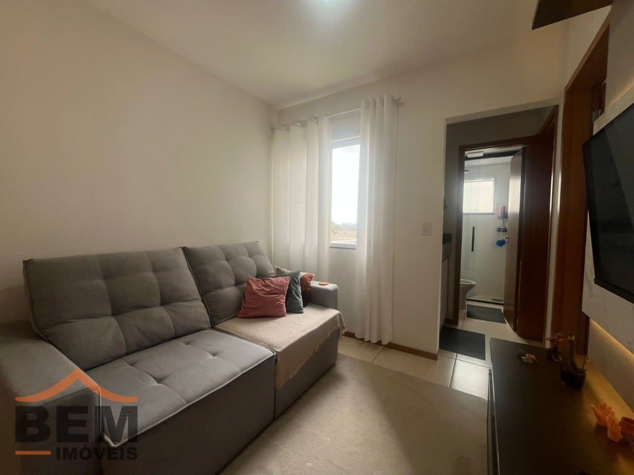 Apartamento para alugar com 2 quartos e 48 m² no bairro Itaipava, em Itajaí/SC.