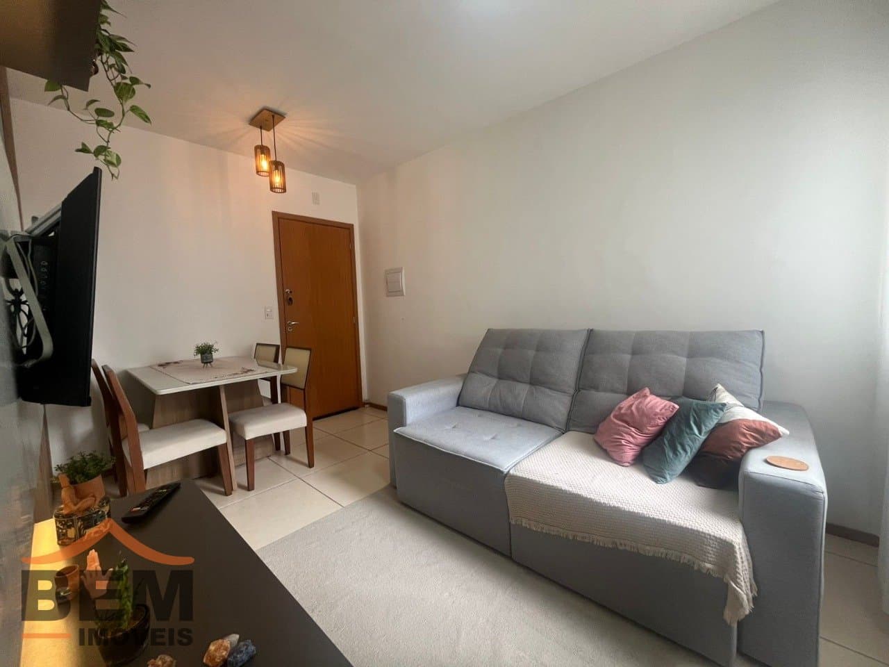 Apartamento para alugar com 2 quartos e 48 m² no bairro Itaipava, em Itajaí/SC.
