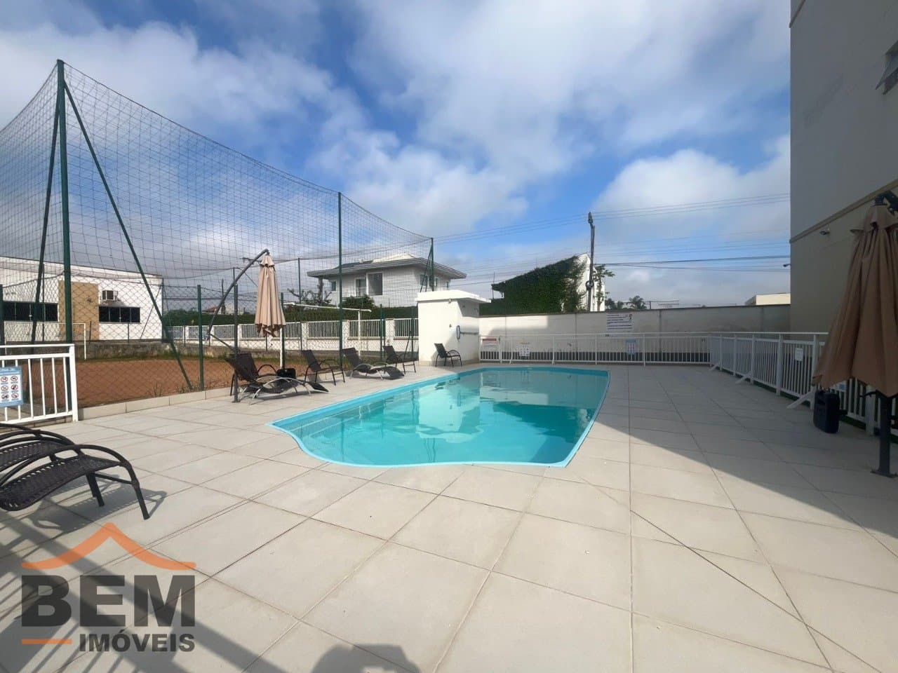 Apartamento para alugar com 2 quartos e 48 m² no bairro Itaipava, em Itajaí/SC.