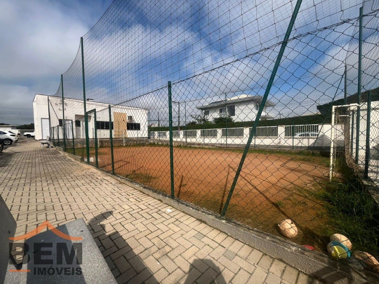 Apartamento para alugar com 2 quartos e 48 m² no bairro Itaipava, em Itajaí/SC.