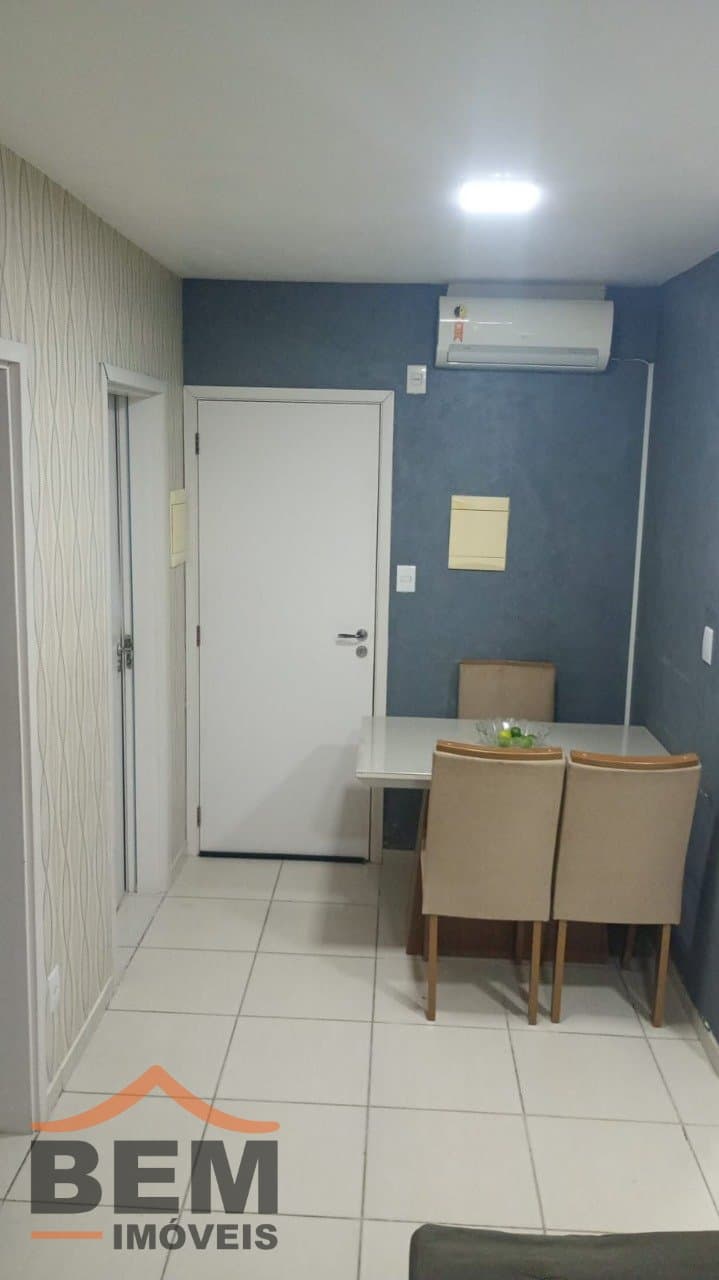 Apartamento para venda no bairro Espinheiros em Itajaí com 39m2 e 1 quarto.