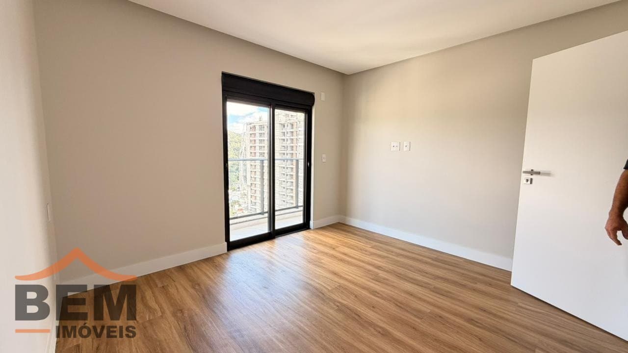 Apartamento para venda no bairro Praia Brava, em Itajaí, com 74] m² e 2 quartos sendo 1 suíte.