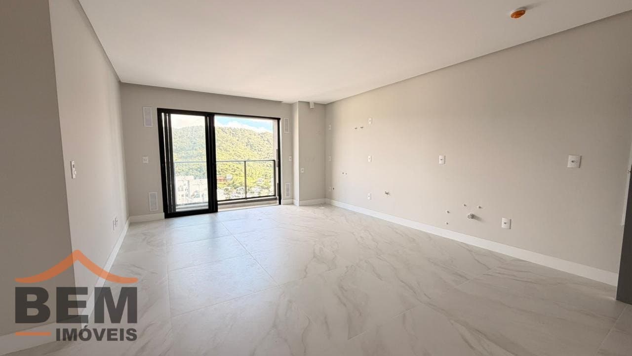 Apartamento para venda no bairro Praia Brava, em Itajaí, com 74] m² e 2 quartos sendo 1 suíte.