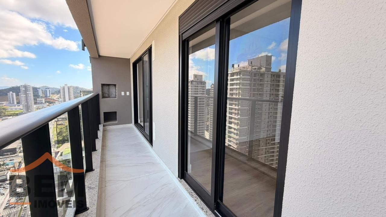 Apartamento para venda no bairro Praia Brava, em Itajaí, com 74] m² e 2 quartos sendo 1 suíte.