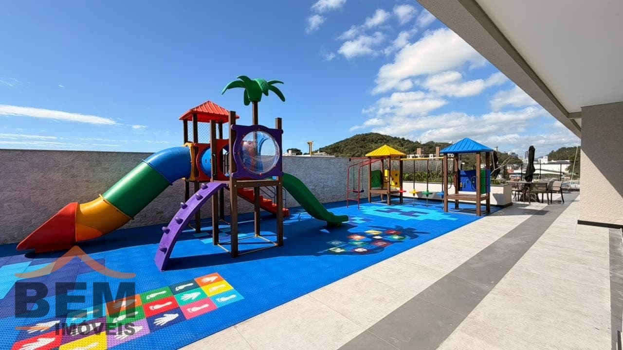 Apartamento para venda no bairro Praia Brava, em Itajaí, com 74] m² e 2 quartos sendo 1 suíte.