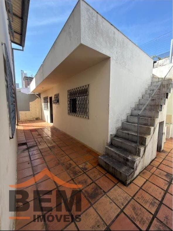 Casa para Locação com 5 quartos e 230m² no bairro Centro, em Balneário Camboriú - SC