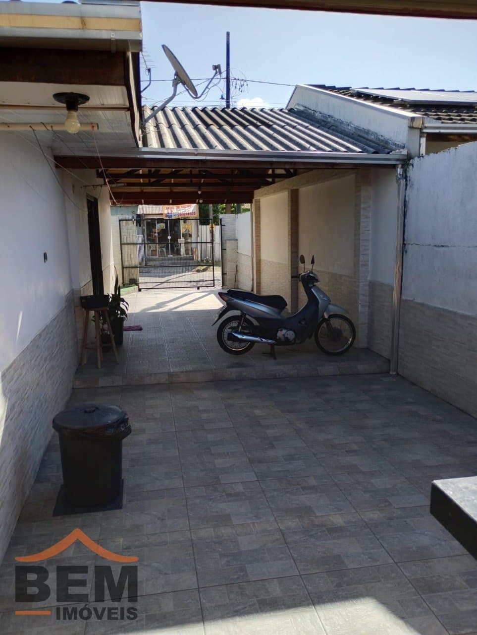 Casa para Venda com 2 quartos e 200m² no bairro Santa Regina, em Itajaí - SC