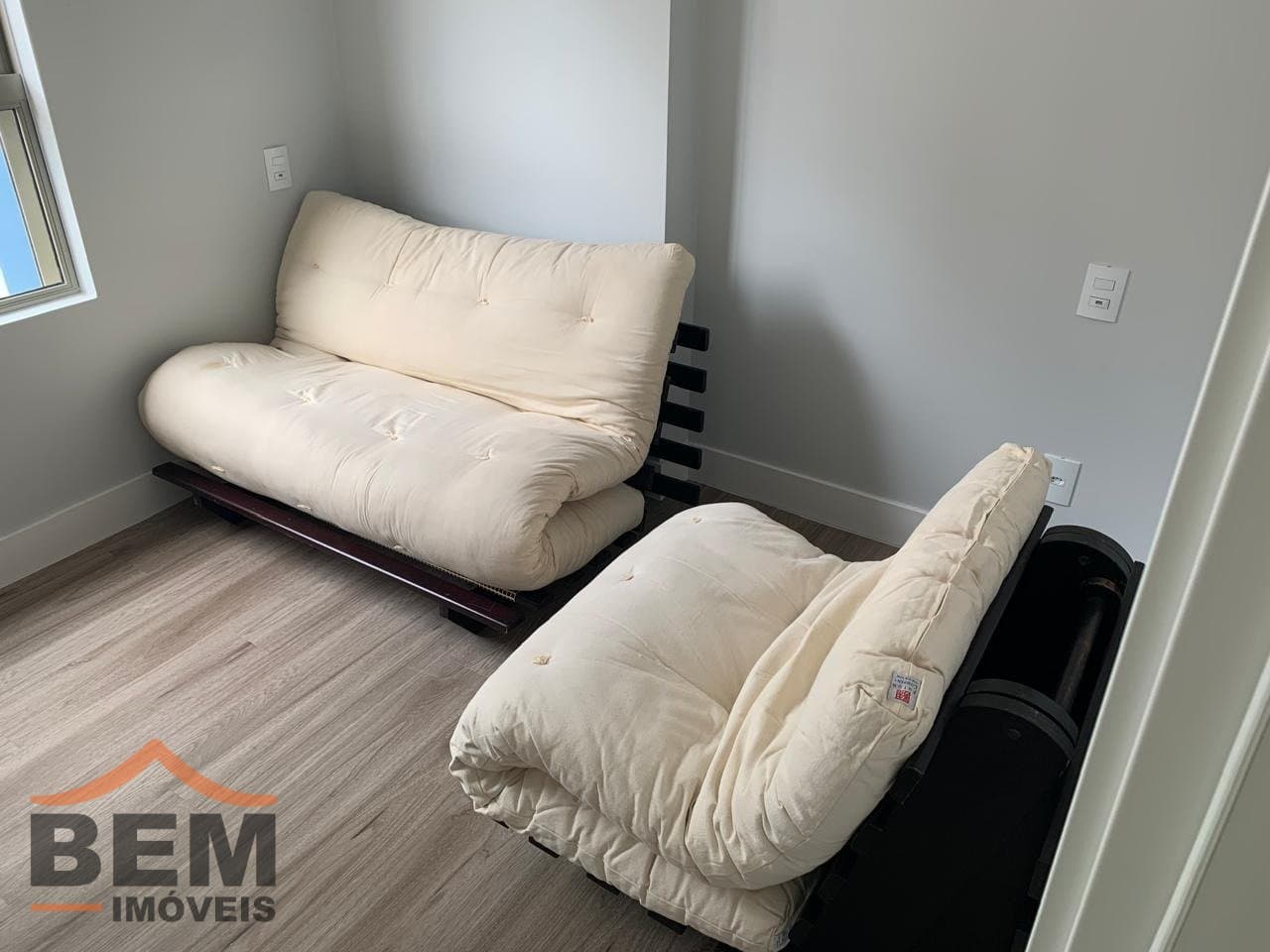 Apartamento para Locação com 3 quartos e 95m² no bairro Centro, em Itajaí - SC
