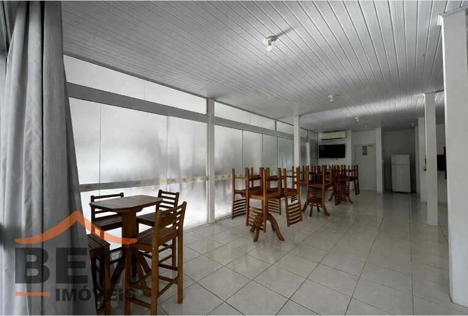 Apartamento para venda no bairro Canhanduba, em Itajaí, com 54,95m² e 2 quartos