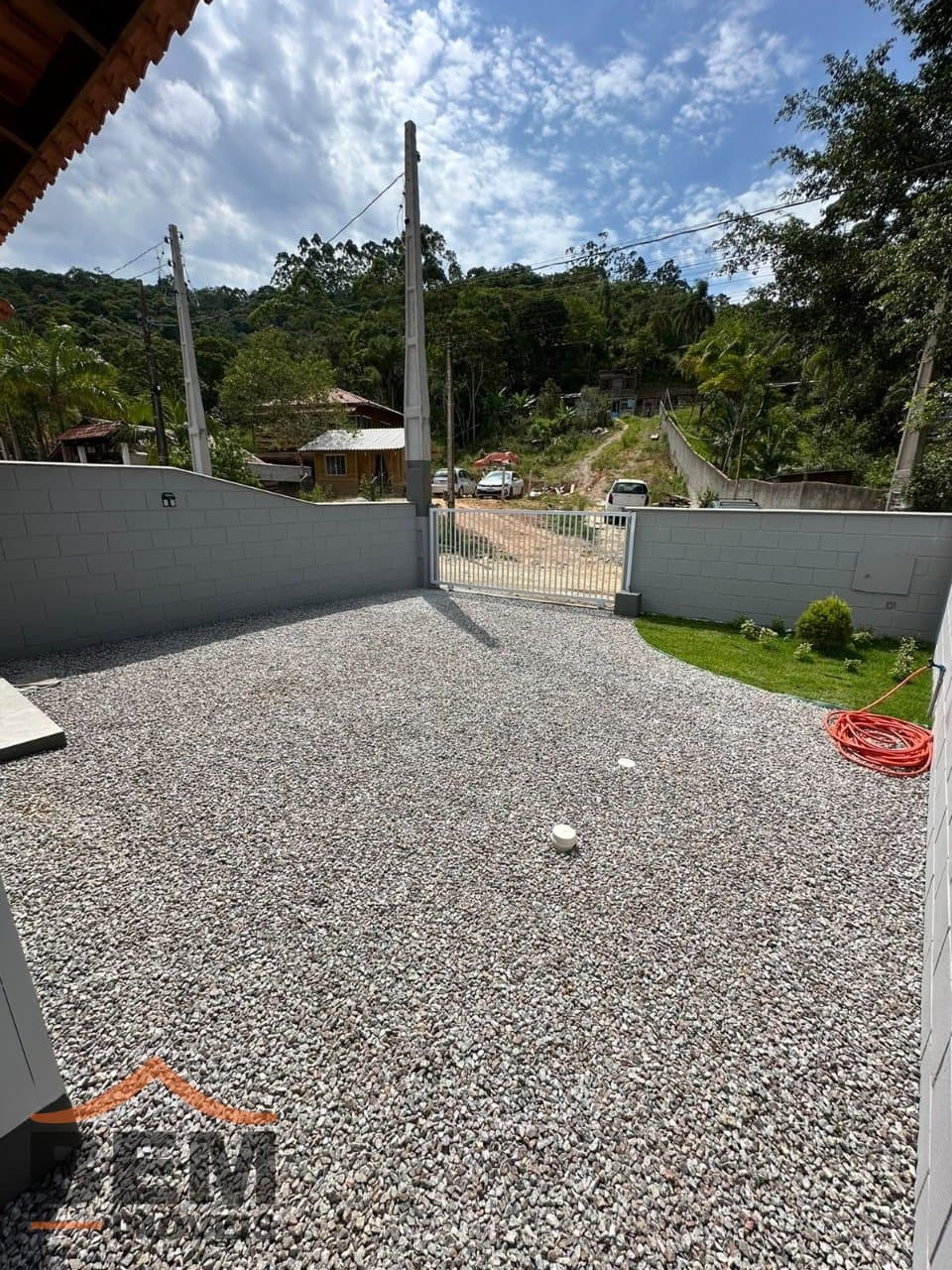 Casa para alugar com 2 quartos no bairro Brilhante II, em Itajaí.