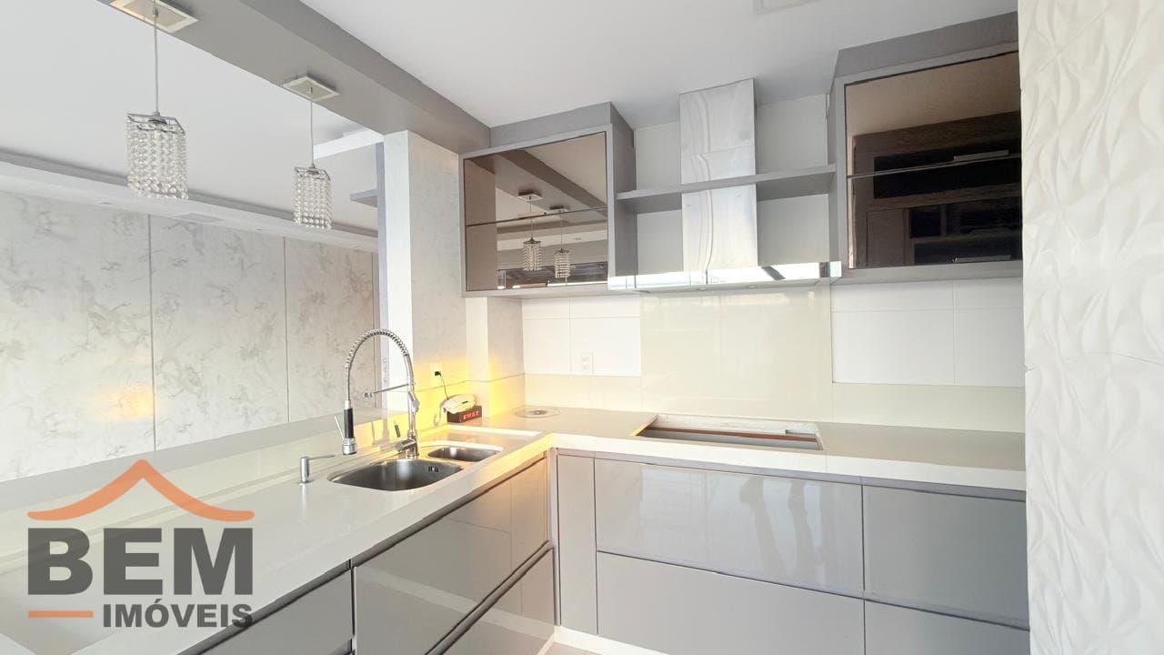 Apartamento Garden para venda no bairro São João em Itajaí, com 248m²,  com 2 dormitórios, sendo 1 suite, mobiliado e com acabamentos de alto padrão