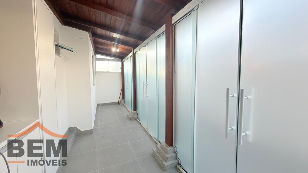 Apartamento Garden para venda no bairro São João em Itajaí, com 248m²,  com 2 dormitórios, sendo 1 suite, mobiliado e com acabamentos de alto padrão