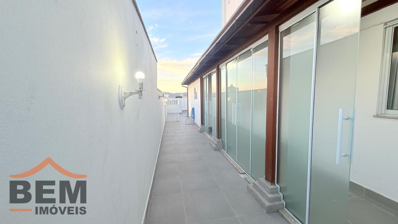 Apartamento Garden para venda no bairro São João em Itajaí, com 248m²,  com 2 dormitórios, sendo 1 suite, mobiliado e com acabamentos de alto padrão