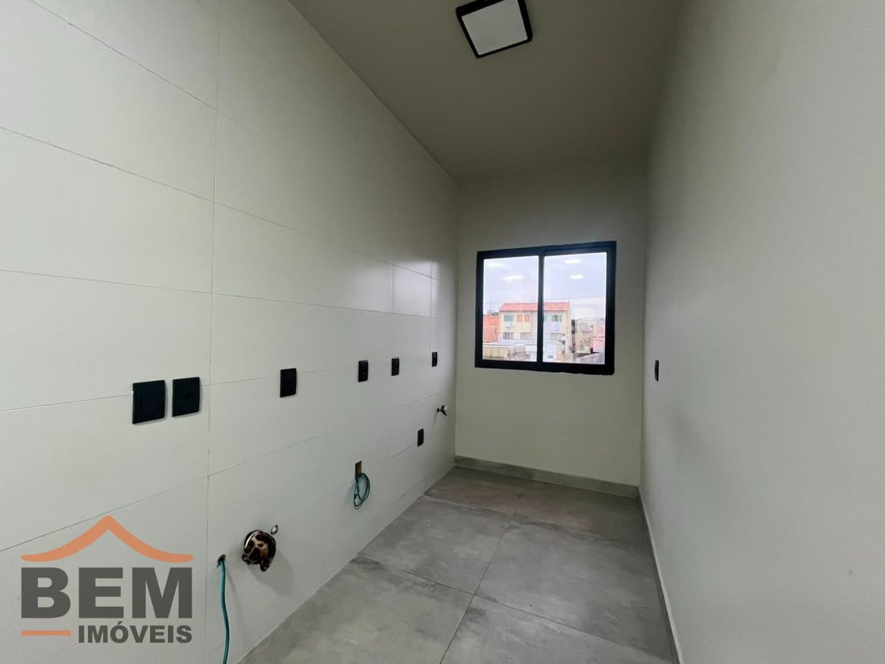 Apartamento para Locação com 2 quartos e 40m² no bairro São Vicente, em Itajaí - SC