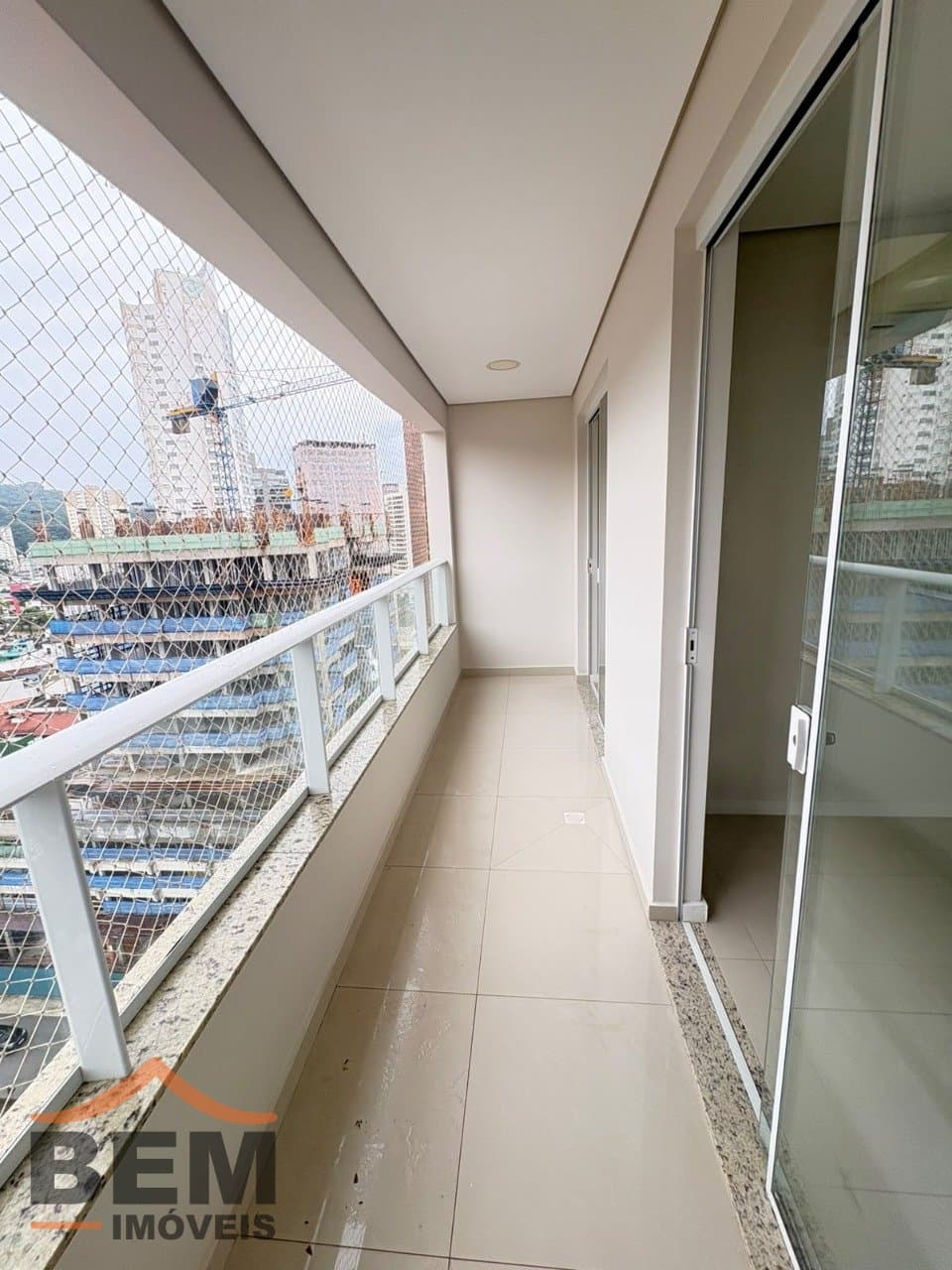 Apartamento para Locação com 2 quartos e 85m² no bairro Fazenda, em Itajaí - SC