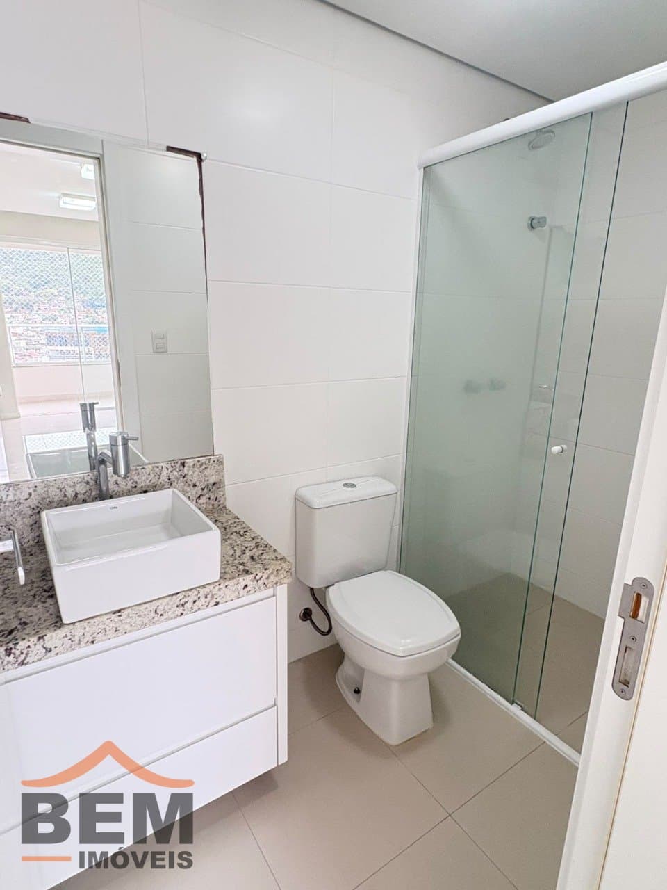 Apartamento para Locação com 2 quartos e 85m² no bairro Fazenda, em Itajaí - SC
