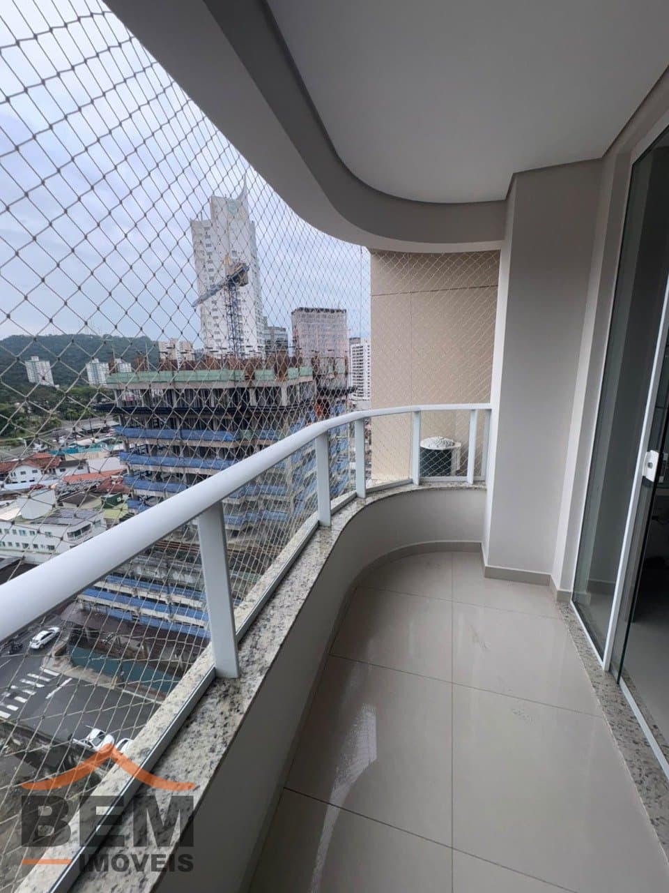 Apartamento para Locação com 2 quartos e 85m² no bairro Fazenda, em Itajaí - SC