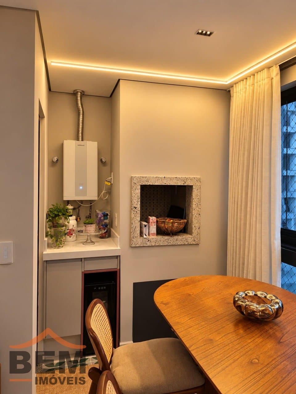 Apartamento para venda no bairro Vila Operária, em Itajaí, com 85m² e 3 quartos.