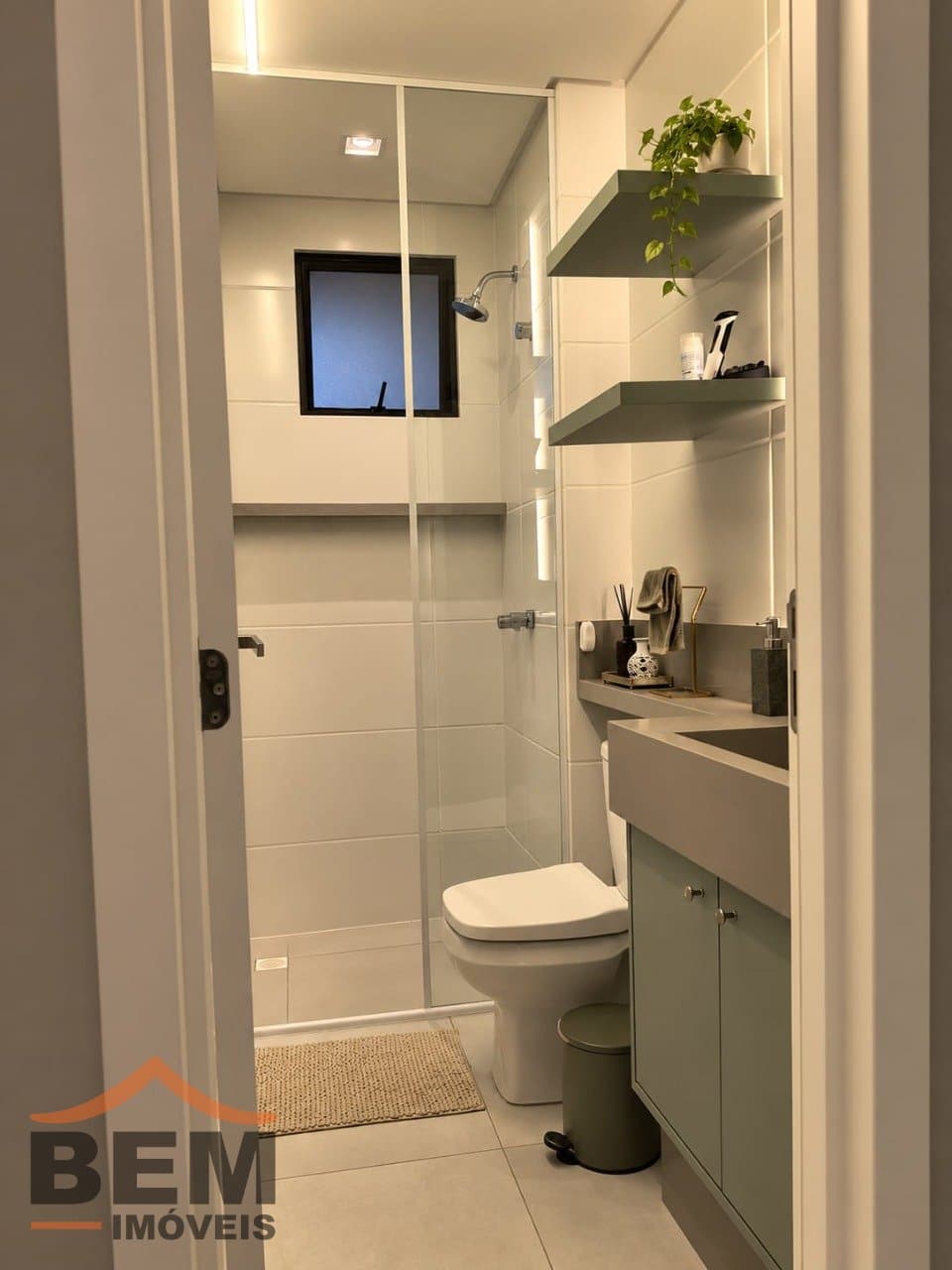 Apartamento para venda no bairro Vila Operária, em Itajaí, com 85m² e 3 quartos.