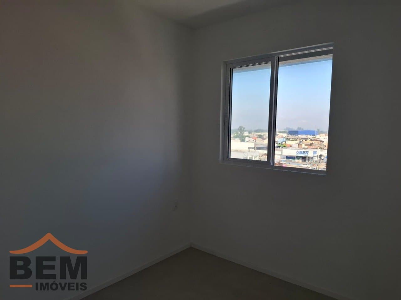 Apartamento para alugar com 2 quartos e 52 m² no bairro São Vicente, em Itajaí.