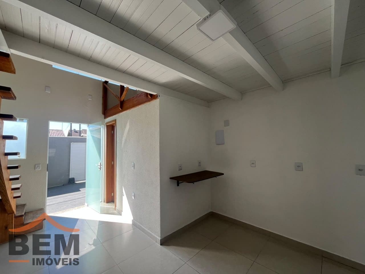 Kitnet para alugar com 1 quarto no bairro Cordeiros, em Itajaí
