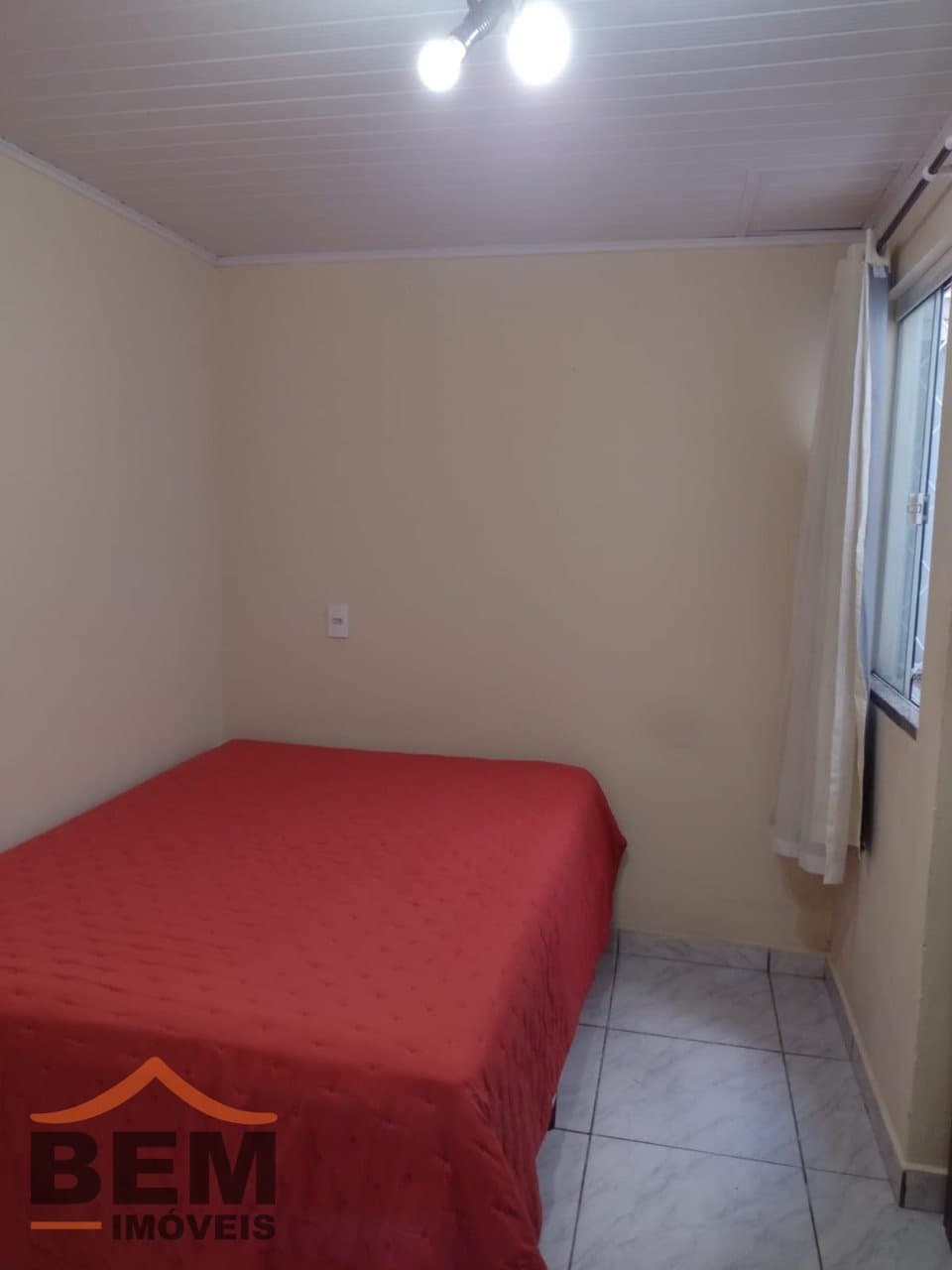 Kitnet para alugar com 1 quarto e 25 m² no bairro Fazenda, em Itajaí