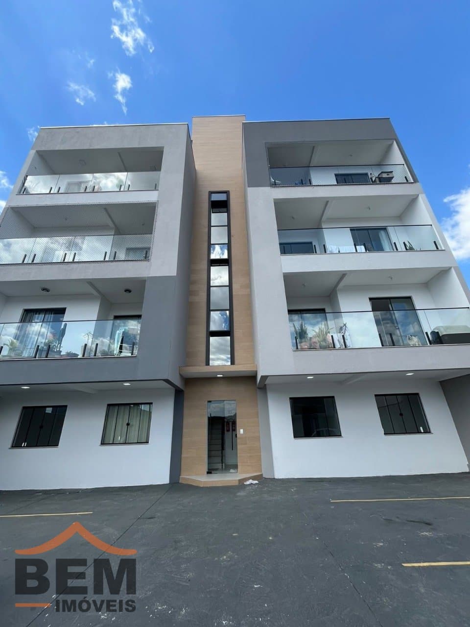 Apartamento para aluguel em Santa Regina, Camboriú: FACHADA