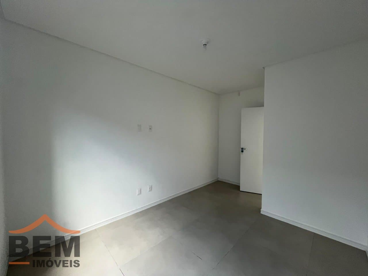 Apartamento para aluguel em Santa Regina, Camboriú