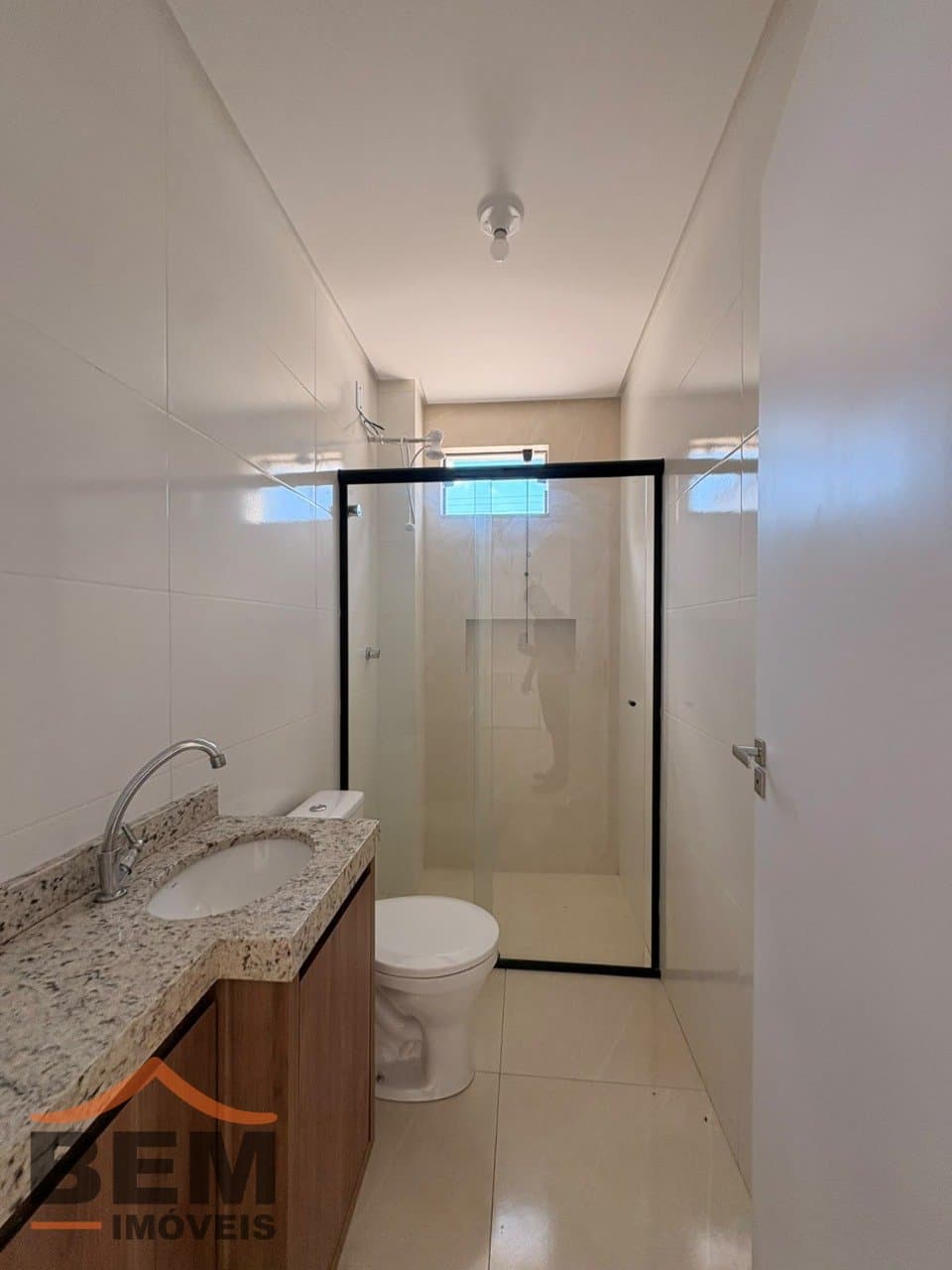Kitnet para alugar com 1 quarto e 30 m² no bairro São Vicente, em Itajaí.