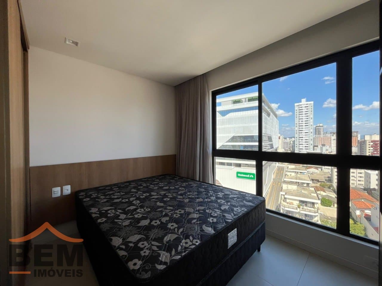 Apartamento para alugar com 1 quarto e 40 m² no bairro Centro, em Itajaí.
